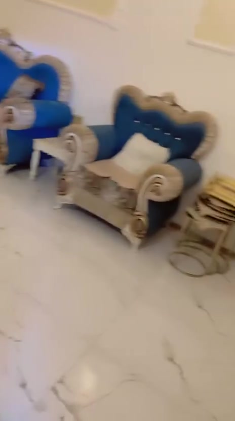 لبيع تخم وطبلات وبردات اتصل ***********
