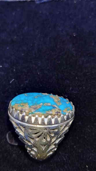 فيروز نيشابوري طبيعي صياغة يدوي السعر 55الف العنوان بغداد زعفرانية فضه 925الهاتف *********** بغداد
