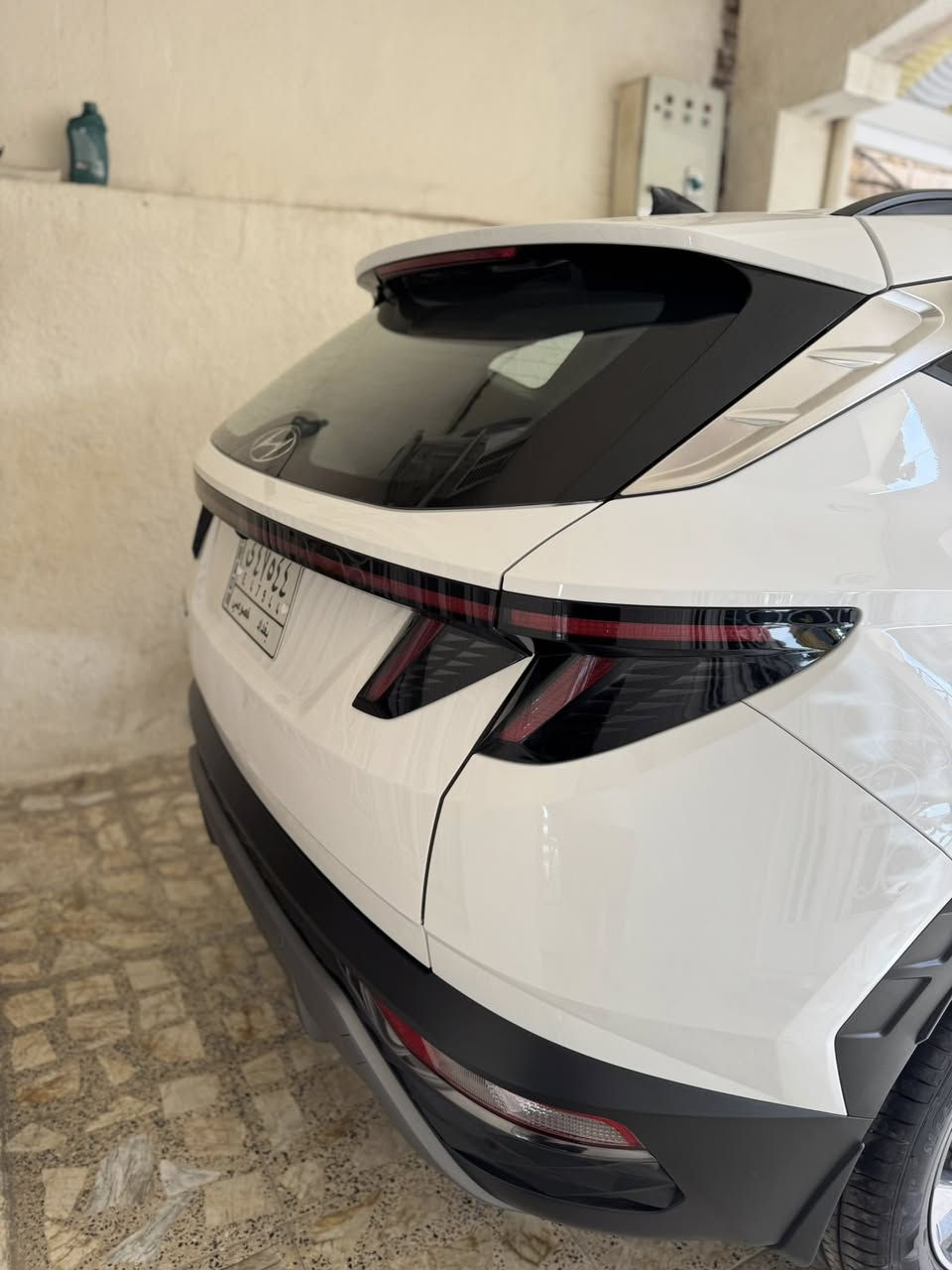 ﷽
سلام عليكم   

توسان 2024 جديدة مكفولة من كلشي كفالة عامة  

بصمة

هاند بريك كهرباء 

بردات خلفية 

ثلاث وضعيات قيادة 

كامرة دوارة

داخل ابيض 

فول تحكم ستيرن

لايت زنوت بلادي عالي ناصي

 

ماشية ١٣ الف بحالت زيرو  

السعر 222بيهة مجال قليل 

المكان بغداد الشعلة الرقم ***********
