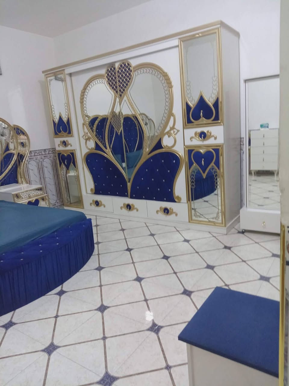الغرفة للبيع ماخذيها 3ملايين استخدام قليل نظيفه جدا سعرها مليون وربع وبيها مجال مكان واسط الزبيديه


**إذا كنت صاحب هذا الإعلان وتريد حذفه لأي سبب، رجاءا أرسل رسالة إلى الدعم الفني**