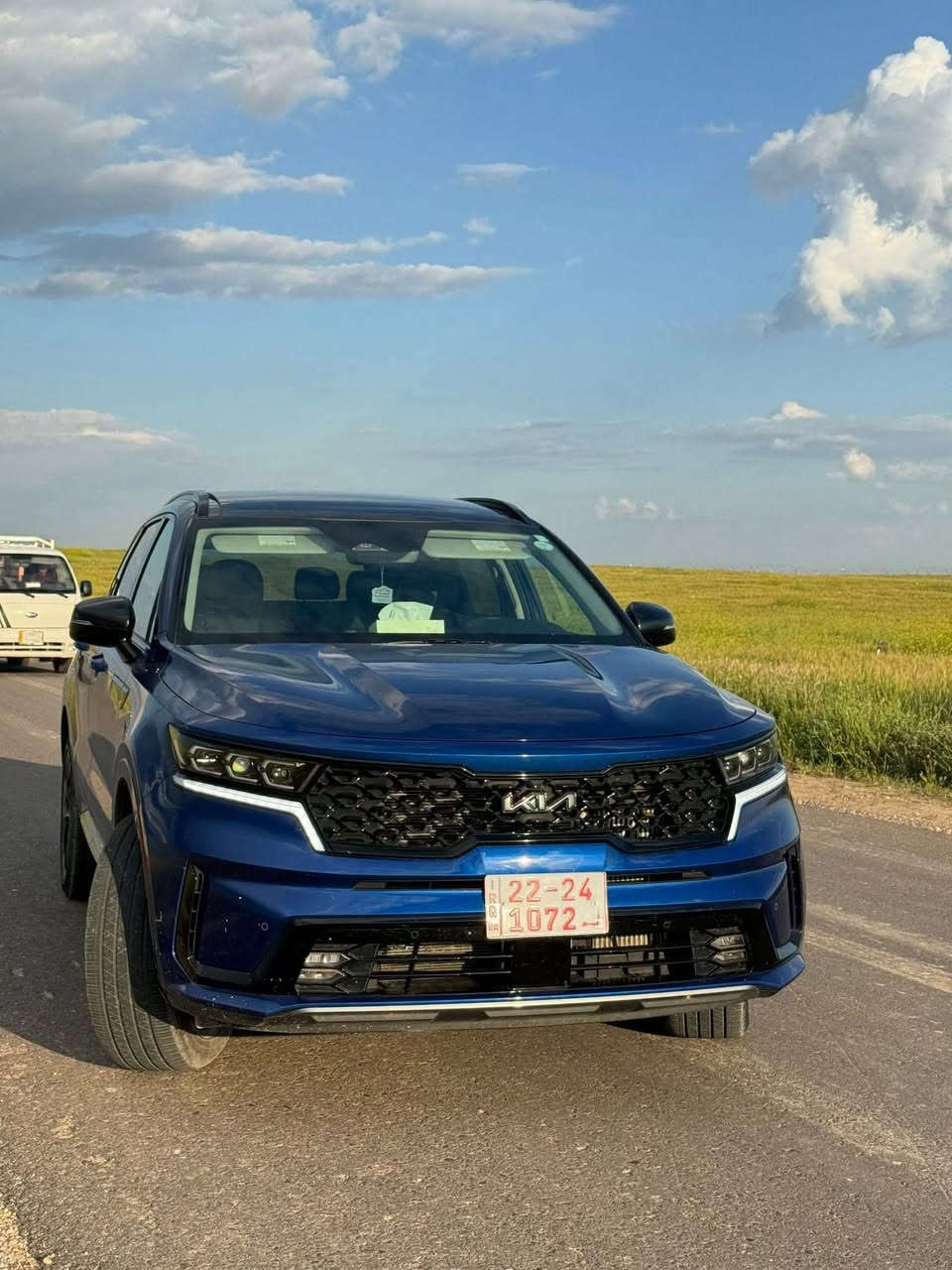 🚘 للبيع كيا سورينتو 2022 SX Prestige VIP 🚘  
🔥 أعلى فئة / سبورت بلاك ادشن / وارد أمريكي / نظيفة جداً / مكفولة من الدعامية للدعامية
مرقمة أربيل باسمي 
شعار أسود + ويل كب أسود + شكل رياضي كلشي بيها اسود 

✅ محرك 2.5 تيربو نشط اكثر من ال6 🔥  
✅ دفع رباعي AWD  
✅ كير 8 سرعات  
✅ 7 راكب  
✅ سقف بانوراما  
✅ أوضاع قيادة متعددة  
✅ نظام نزول منحدرات  
✅ شاشة عدادات ديجيتال  
✅ شاشة كبيرة  
✅ رادارات أمامية وخلفية وجانبية  
✅ كاميرات نقطة عمياء  
✅ الحفاظ على المسار  
✅ قيادة شبه ذاتية  
✅ توقف تلقائي أمامي وخلفي  
✅ شفتات كير على الستيرن  
✅ شحن لاسلكي  
✅ سايد بريك إلكتروني  
✅ أوتو هولد  
✅ تدفئة ستيرن  
✅ كراسي كهربائية  
✅ تدفئة للمقاعد الأمامية  
✅ تدفئة للمقاعد الخلفية  
✅ سماعات BOSE  
✅ مرايا تعتيم تلقائي  
✅ إشارة بالمرايا  
✅ إنارة LED / عدسات  
✅ منافذ USB وشحن للركاب  
✅ كراسي خلفية VIP منفصلة
السعر 280 / للتواصل
***********
***********
