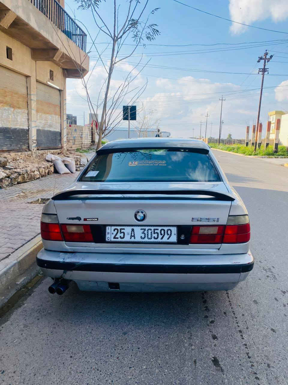 بي ام نضيفه موديل 89كير محرك شرط رقم جديد بسمي سنويه جديد تبريد ثلج تدفه كير محرك  ويل جديد صدر جديد تاير جديد 520رقمي ***********
