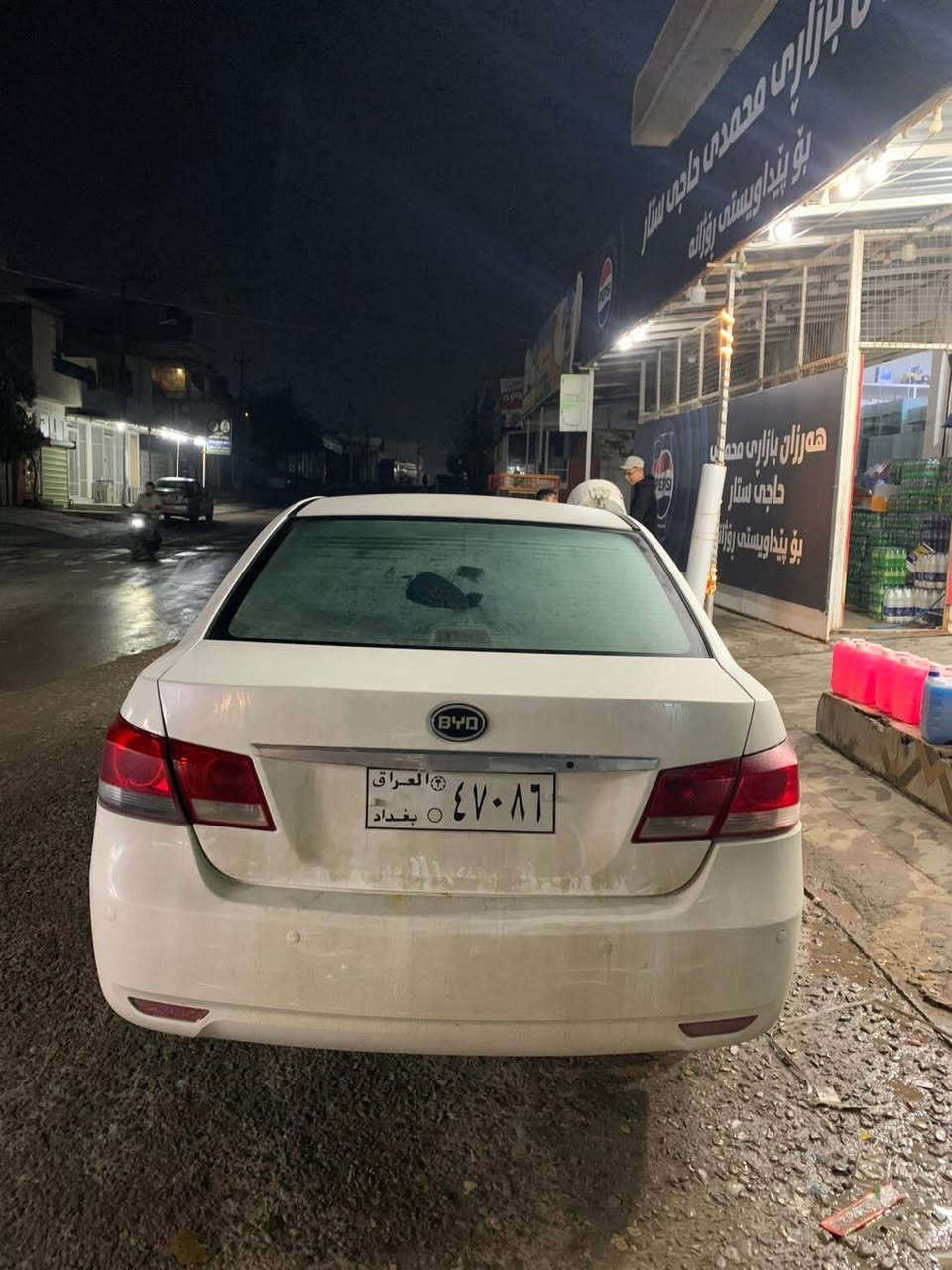 ***********BYD2014  گئرو مەکینەی کرۆلا بەشەرت چوار تایەی تازەی لەژئرایە کارەبای هەموی ئیشەکا تەبریت ساردو گەرم ئیشەکا دەعمو لئدراوی نیە سەیارەکە مزایدەیە بەشەرتی تەحویل سعری 32گەلاو مەعامەلە ژمارە *********** السليمانية, العراق
