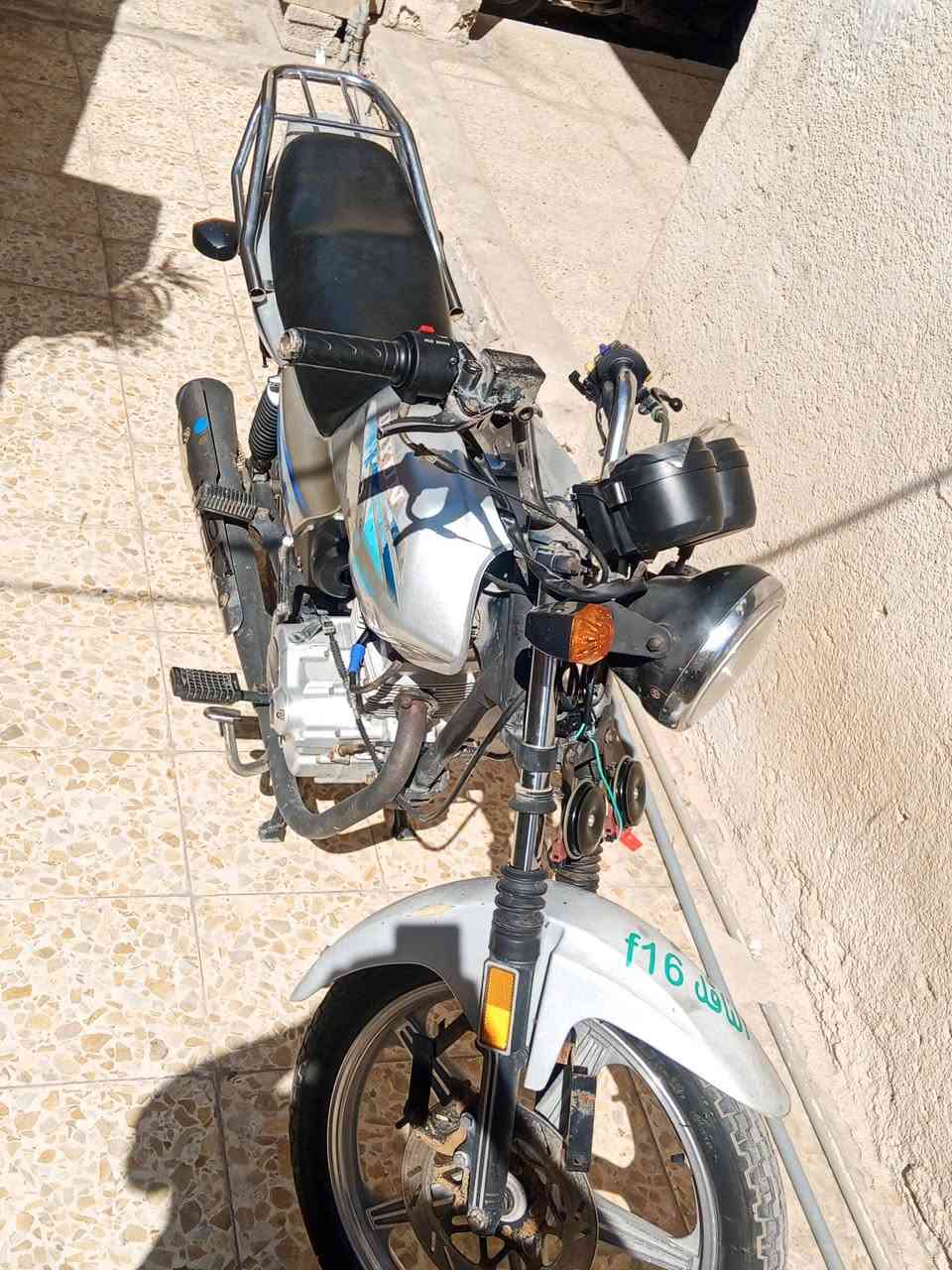 اخوان دراجه مديل 19شوفت عينكم سبعمي اوخمسين بيه مجال مو شراي لتطي سعر مكان حي العامل ***********
وتساب
