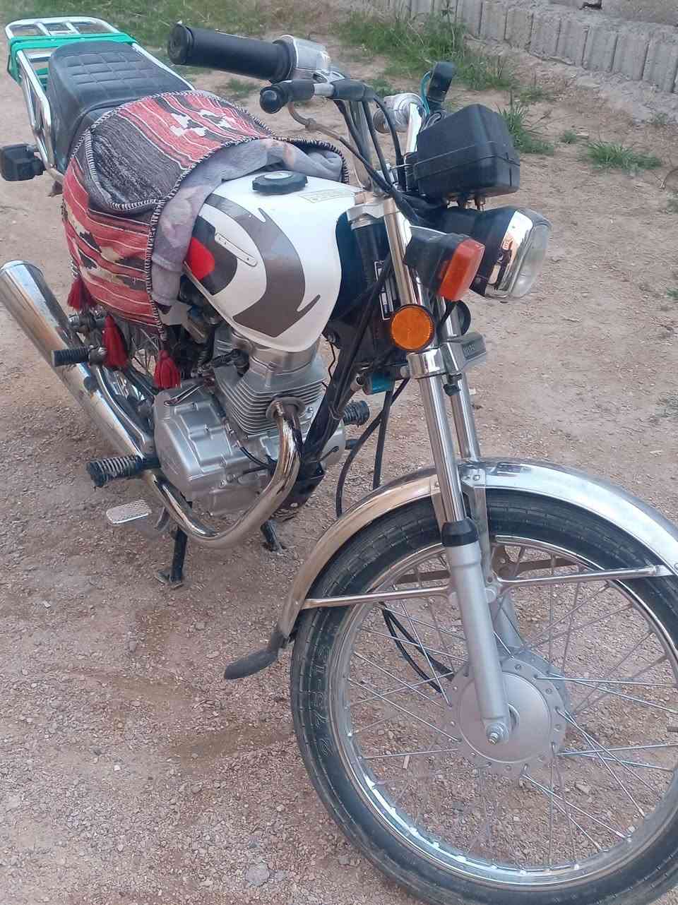 سلام عليكم موديل ٢٠٢٦ أوراق سكنر سعر ٦٥٠ بيهه مجال بسيط حك الجيه المكان كربلاء جماليه
***********
