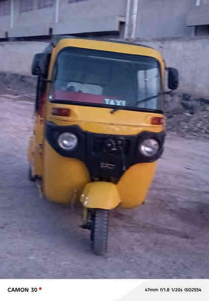 سلام عليكم تكتك البيع موديل2019 تكتك اوراق كله جديد تايرات قمجيات توشمه تكتك مثل ما موضحه بل صور كلب واقتنع بيك خير وادلل السعر 2900 وبيهة مجال  مكن بابل الإسكندرية مجمع حطين  مامتواجد انترنيت الاستثمار تصال 
***********
