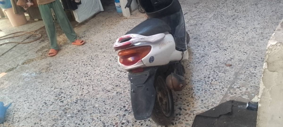 سلام عليكم  دراجه ناريه تكروز  كلشي كهربائيه زينه بس عطلها مكينه السعر 125 وبيها مجال رقم ***********
