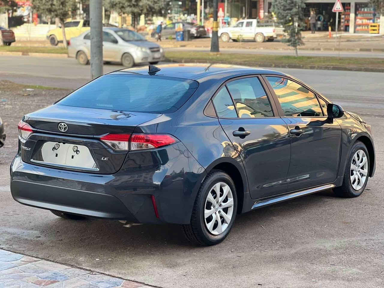 السلام عليكم 
‏2024 Toyota Corolla,
تويوتا كرولا 2024 
الضرر :  جملغ و بولند بدون دواخل 
السيارة بحالة ممتازة 
رادار حجر صالنصر كلة بلادي 💯 

مواصفات LE
بريك بصمه 
شاشة ايباد  
كاميرا  
رادارامامي 
تحكمات ستيرن ➕ تحديد سرعه 
مانع انزلاق 
نظام auto hold 
نظام Assistive talk back 
السعر  130ورقه و مجال 
وااتساب*********** اكر, نينوى
