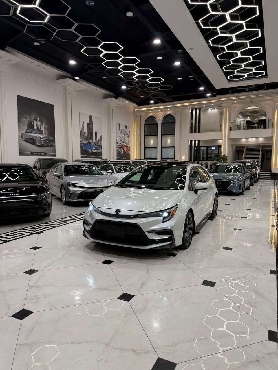 السلام عليكم 
للبيع تويوتا كرولا ابيض 2023 SE 
موصفات فول فول سقف اسود 
محرك 20 
ماشي 34الف ميل 
صبغ هلال جاملغ خلفي بدون دواخل شرط
وبيها ثلاث قطع تبديل شركة بدون صبغ 
ارباك بس برده ماباقي كلها بشرط 
سياره بدون كلير أمريكي و بدون تعديل بارد شرط
سياره بدون شخوط و رصعات و بقصات 
سياره بدون رقم ترقيم شمالي فقط 
تكلفة رقم 12 ورقه 
ملاحظة صوار حادث موجوده في المنشور 
اي استفسار عن سيارة خاص مفتوح 

السعر 157 ورقه ومجال 
اخوكم ديار ابو عمر 
*********** واتساب 
***********
عنوان أربيل أربيل, العراق
