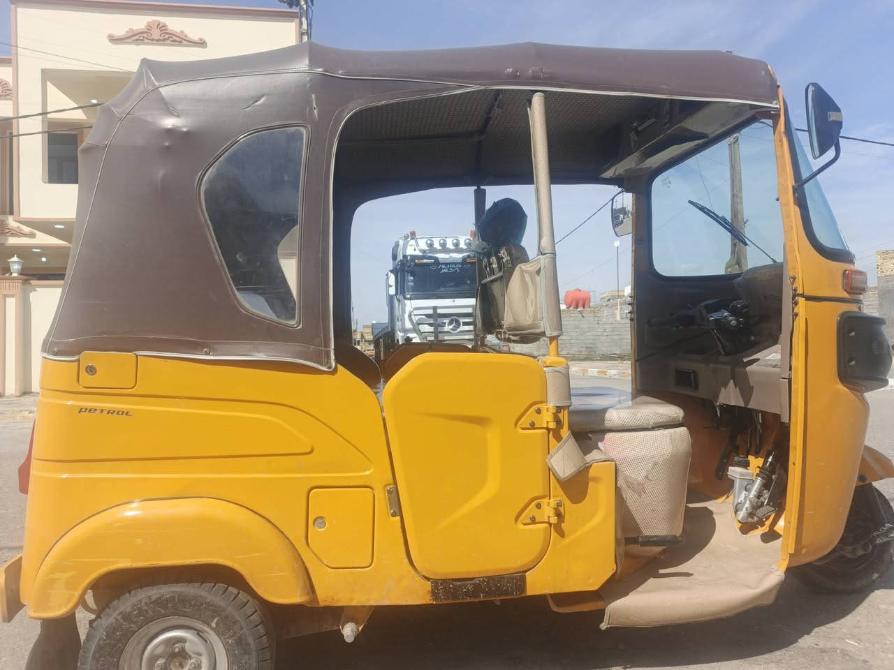 السلام عليكم تكتك موديل 22 شهر 7 محرك وكشر كفاله الصوره ضالمتهه المكان كوت قضاء الحي السعر خاص ***********
