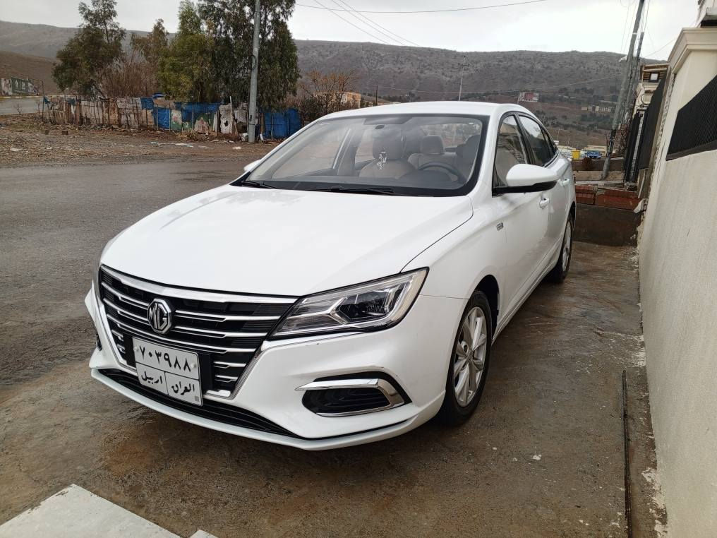 بە سمە شاشە ڤۆلیۆم ناو کڕێمی 
بێ بۆیاغ بێ تعدیل
دوو جاڵی بجوکی هە یە
گێروو مکینە بە شە رت
زە مانی شە ریکە ی مایە
سە نە وی تاوە کو28نوێ یە
***********
(98  $) مە جالکی کە م كويسينجاك, أربيل
