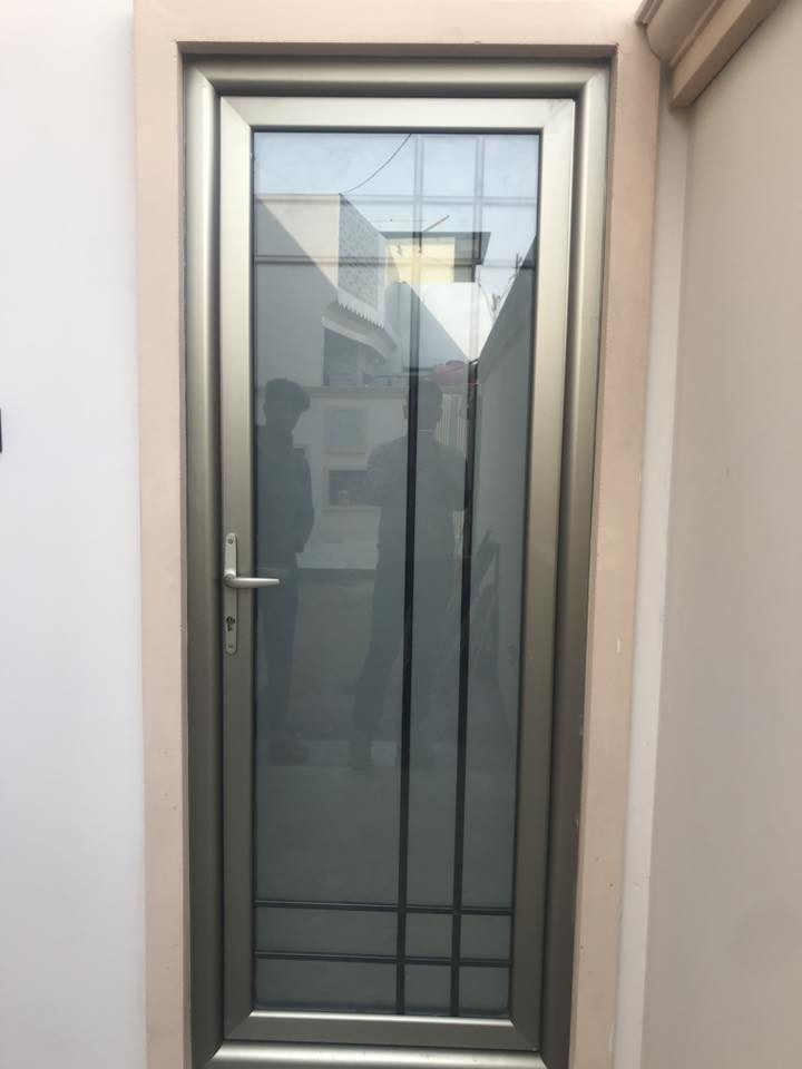 ابواب وشابيك المنيوم وpvc مال معرض سعر مناسب  مكان الكوفة شارع المعمل  ابيعهن كلهن السعر 500 الف 
 ***********
