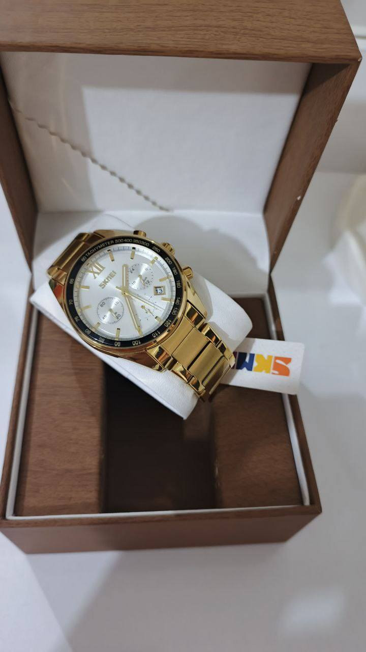 ساعة  SKMEI 9096 وكاله مصنوع من الفولاذ المقاوم للصدأ مقاومة للماء حتى عمق 30 متراً حركة كوارتز يابانيةقطر41 ملم مكينة ياباني وطاله ثابت سعر 45 الف متوفر توصيل


**إذا كنت صاحب هذا الإعلان وتريد حذفه لأي سبب، رجاءا أرسل رسالة إلى الدعم الفني**