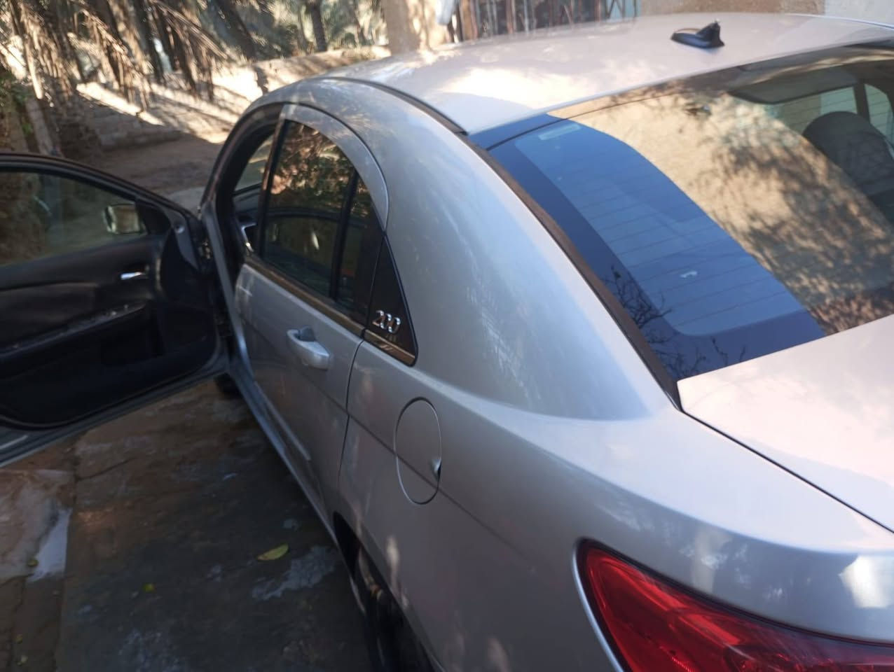 C200 2012 رقم بابل دولي هزه جديده ورقم جديد بأسمي بيها قطعتين صبغ شرط بدون دواخل تبريد ثلج السيارة حلوه وجاهزه السعر 70 مكانها بابل ***********

