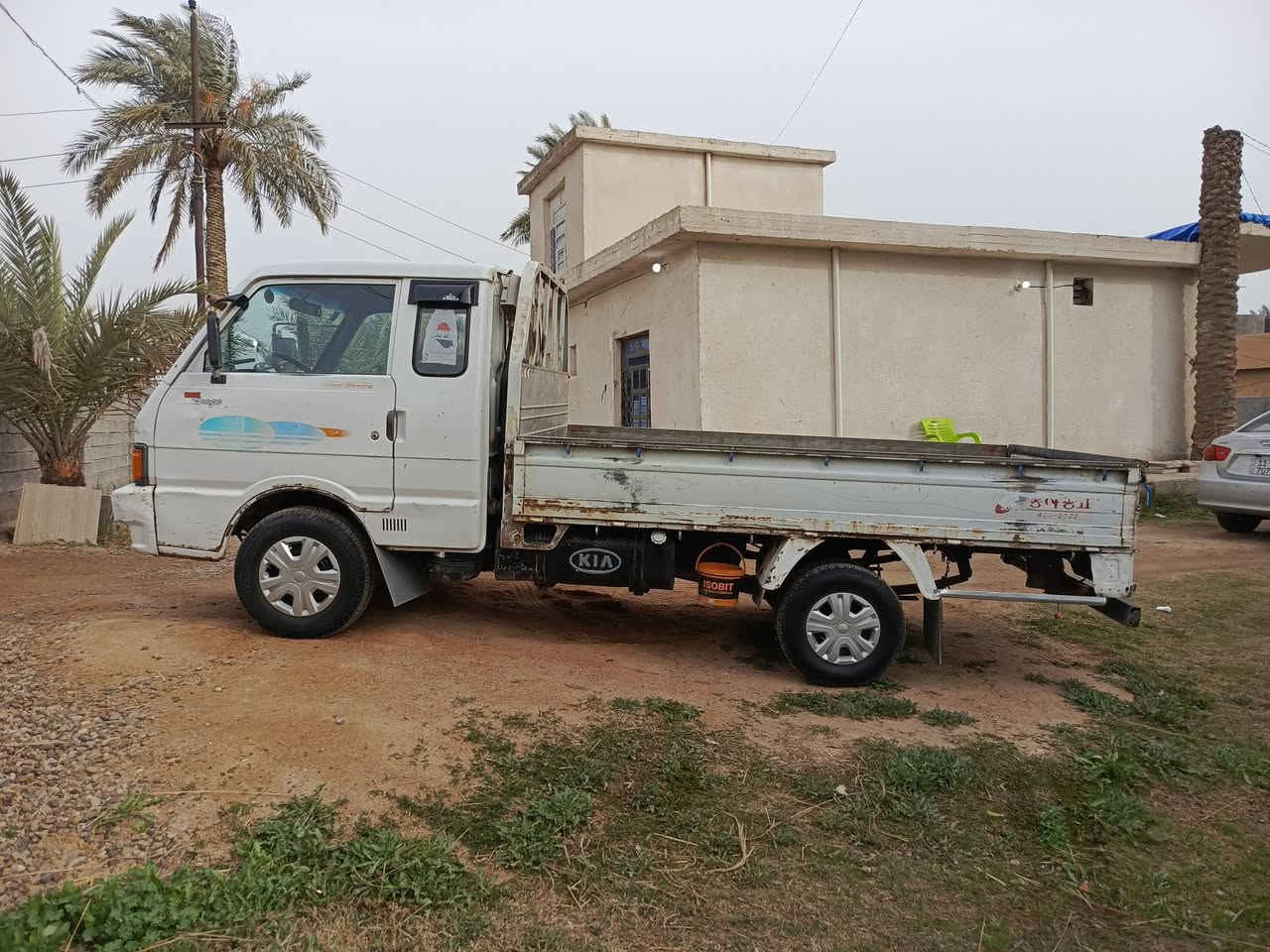 السلام عليكم  كيا بنكوو 95  رقم بغداد  انكليزي سياره  مكفواله محرك وشاصي ورقم شاصي بل دكمه وبل سنويه   مكفوول وكسن مكفول  السياره ماتحط عليه الف سعر 55 مكان بغدادابوو غريب  ***********
