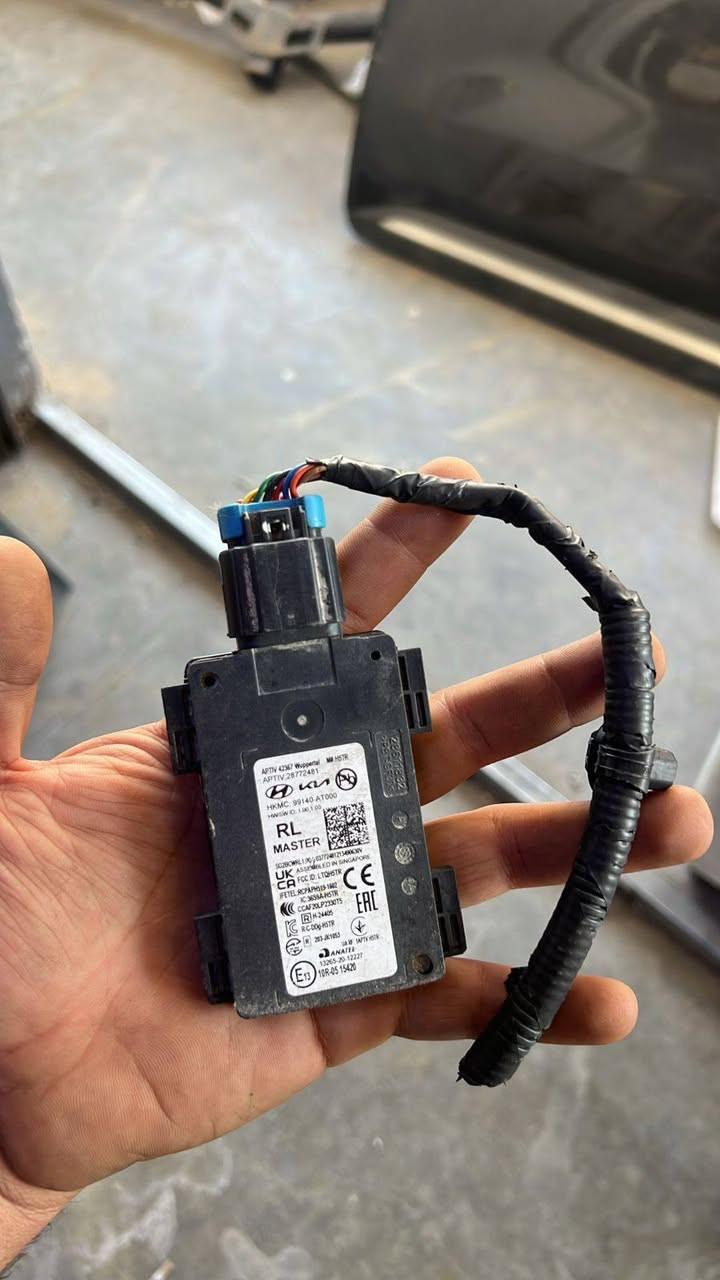 السلام عليكم مجموعه غراض كيا نيرو موديل 23او 24استفسار ***********مجمع المشن
