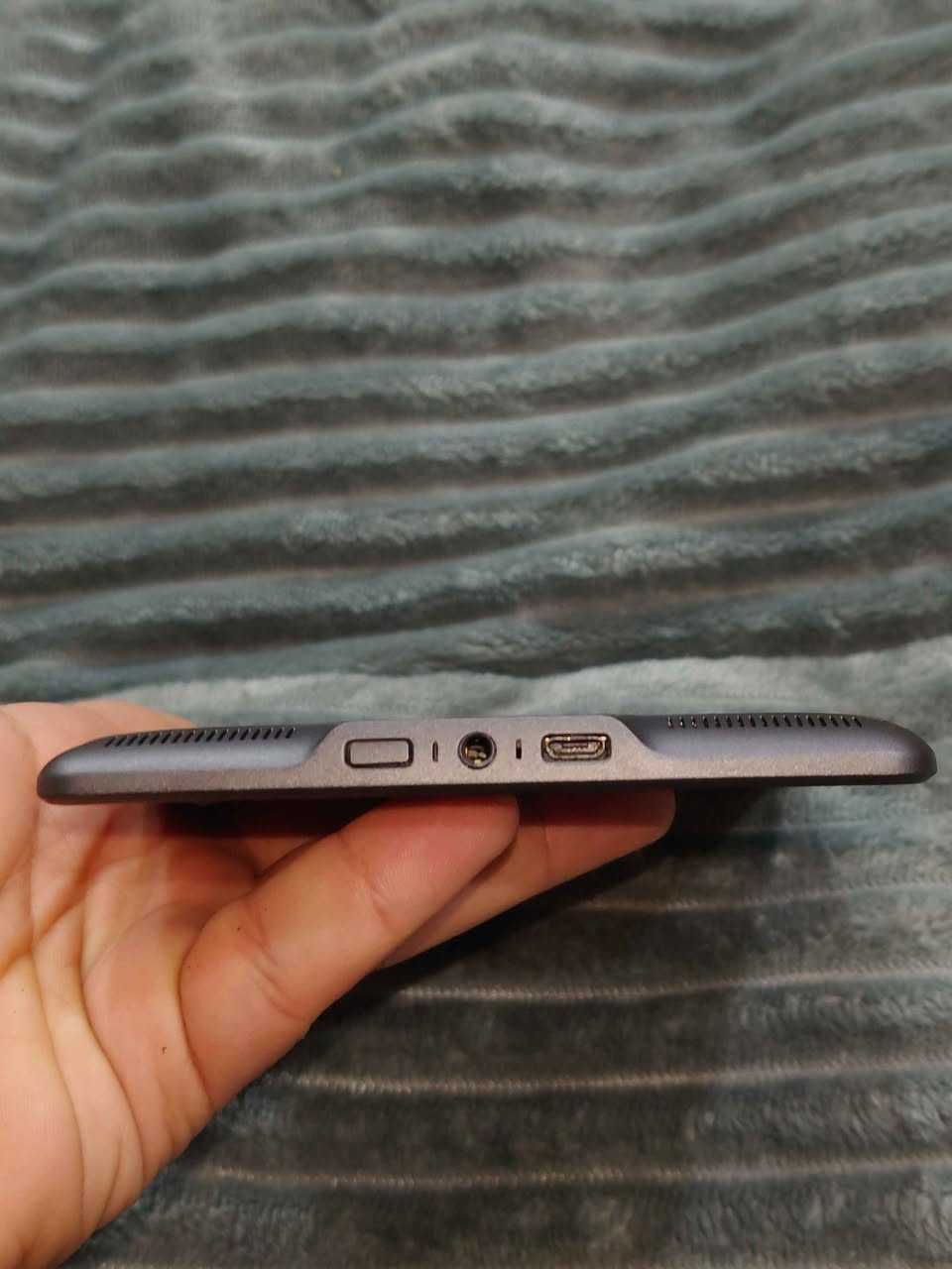 السلام عليكم
جهاز امزون كندل
جيل رابع
لمس وسبيكرات ووايفاي
الجهاز نظيف جدا وبيه حساب وبيه كتب مثل سلسلة هاري بوتر

السعر 35 الف وموجود توصيل المدينة, البصرة


**إذا كنت صاحب هذا الإعلان وتريد حذفه لأي سبب، رجاءا أرسل رسالة إلى الدعم الفني**