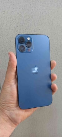 ايفون 12 برو ماكس نضيف كلش ذاكرا 128 بطاريه 78 سعر 07722048331