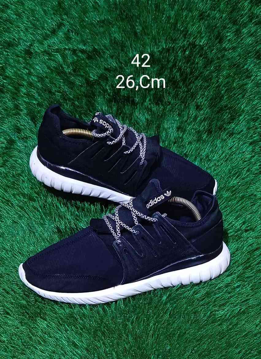 👟  احذبه رجالي  درجه اولى 💯 
قياسات مختلفه السعر مختلف
يوجد توصيل جميع المحافظات 🚛 
لمعرفة الاسعار راسل الحساب او الاتصال 📱 
***********
