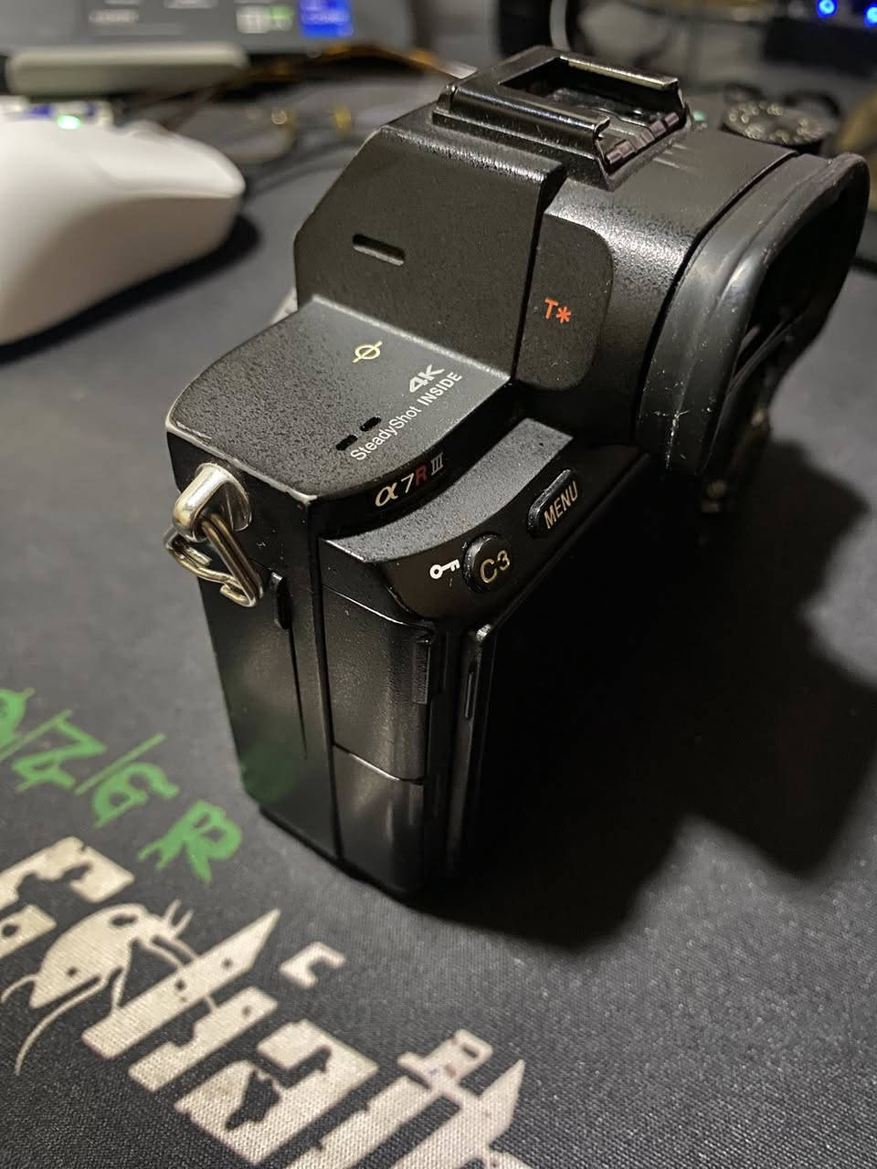 sony a7r mark 3
بۆ فرۆشتن
چەن شوختێکی کەمی هەیە 
کێشەی مۆد گۆڕینی هەیە بەڵام کەمجار وا ئەکات 

shutter : 120k

نرخ : ٧٥٠$

شوێن : سلێمانی


**إذا كنت صاحب هذا الإعلان وتريد حذفه لأي سبب، رجاءا أرسل رسالة إلى الدعم الفني**