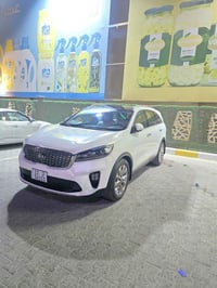 كيا سورنتو • ٢٠١٨ • رقم بغداد