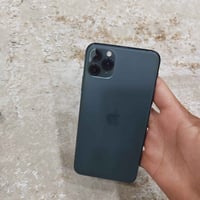 ١١ برو ماكس • ٢٥٦ • شاشة مستبدلة