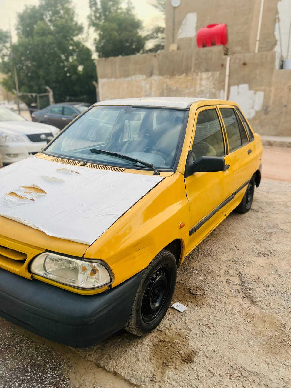 السلام عليكم سايبا مديل 13
حلوه مكينه وكير وغرفه حلوات
سياره رقم صدامي  مامسجله بل هيه
 يعني ماعليه اي شي كهربايات كله شغاله
رقم صاحب السياره مكان نجف ***********
