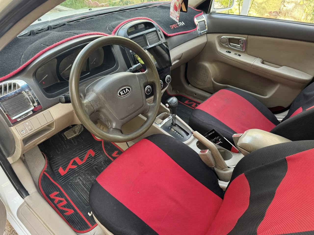 يالله السلام عليكم اخوان سبكترا موديل ٨محرك كير كفاله لا تبخير ولا تنقيص داخل وخارج نضاف كلش السياره كلش نضيفه مكينه٢٠٠٠رقم بغداد تحويل مباشر السياره جاهزه تخم تاير حداديه كلشي بيها جاهز الف متصرف عليها وإخوان لحد يكلي شبيها بيها ٤قطع والسونار موجود البارحه فاحصها ووين مايعجبك افحص خادم اني المكان كربلاء الحسينه السعر ٨٨وبيها مجال وخادم لاستفسار اتصل فقط ***********
