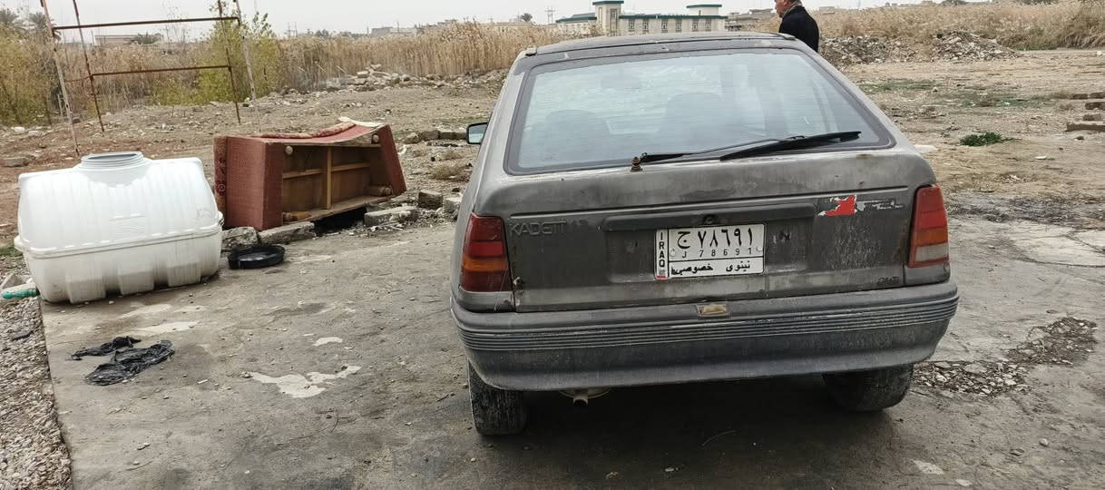 كاديت للبيع سعر 12 ورقه شرط تحويل ***********
