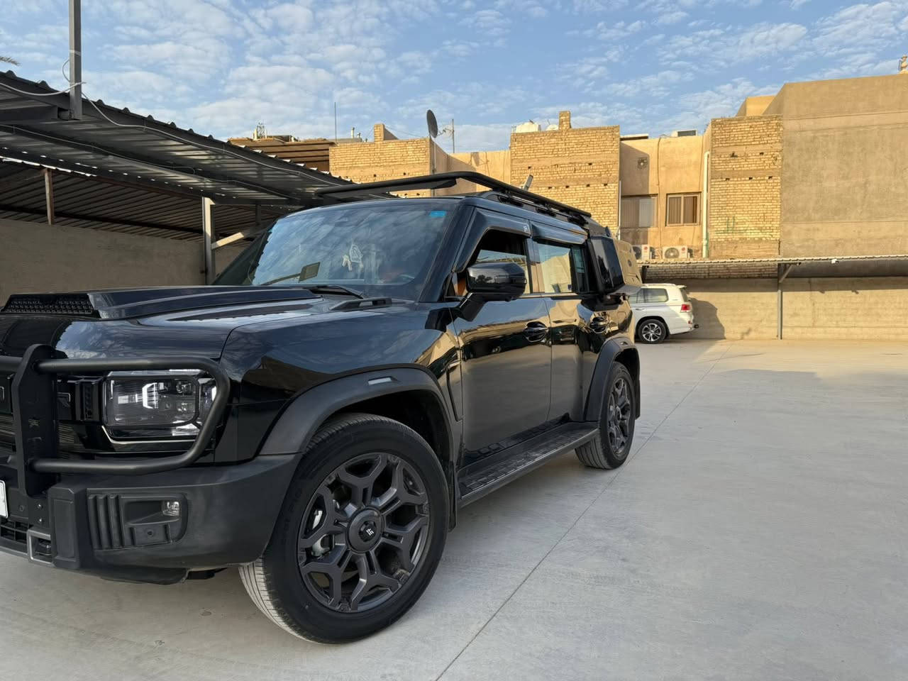 السلام عليكم
جيتور T2 موديل 2025  محرك 2000 تيربو للبيع رقم بغداد بأسمي 

السيارة كفالة عامة من كلشي وبضمان الشركة 10 سنوات او مليون كيلو 

مواصفات السيارة فول 1/1 وعليها اضافات فوك 12 ورقة موضحة بلصور 

السيارة ماشية 24 الف كيلو فقط 

السعر : 37.500 مليون 

العنوان : بغداد / الرصافة 

للاستفسار : *********** / متوفر واتس ايضا
