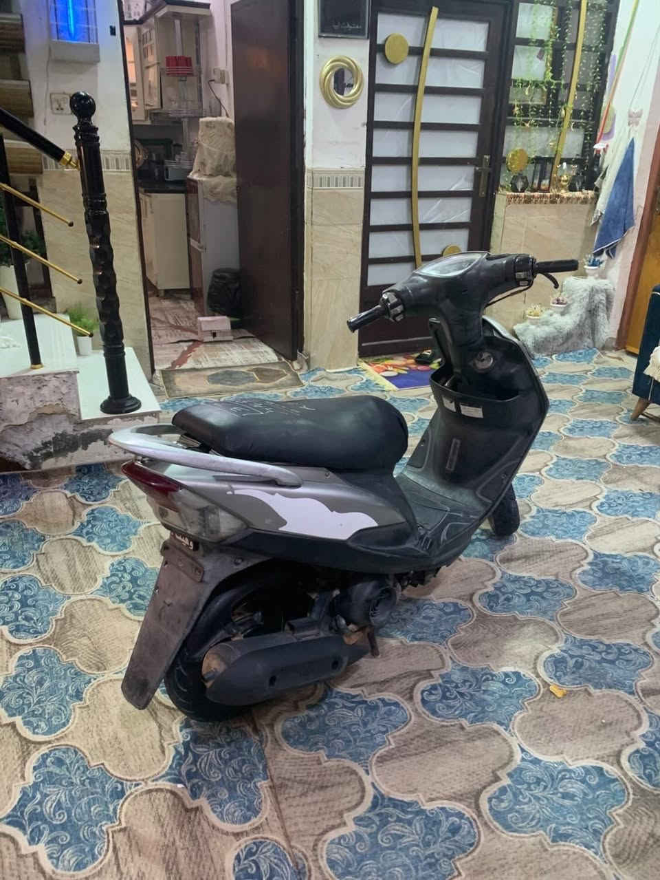 عدله للبيع 550وبيها مجال 
عطلانات بيها (سلف وتقطيع من تعبر ال90
كربلاء الحر 
***********
