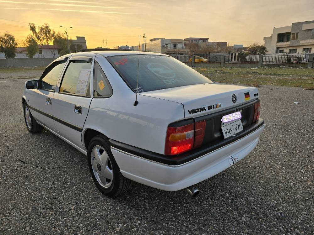 ***********#***********چمچماڵ
نمونەی ئۆپڵ لەسەردەقی  شەریکە ماوەتەوە
بێ لێدراو بێ دەعم بێ بۆیاغ 
ئۆپڵ ڤیکترا مۆدێ ۹۳ مەکینە  ۱٨ گێڕ عادی
گێڕومەکینە بەشەرت بێ لێدراوی ودەعم
سنوی تازەیە ژینگەو ڕێگاو بانی دراوە
برێک ABS سقف سڵایت   بێ خایسات 
دۆسەو هیلالی بیلادە نەبڕاوە
چوارتایە تازەیە ویلی بیلادشەریکەی  لەژێرە
سعری ٥٨  گەڵاو معاملە

٥٨ شمشمل, السليمانية
