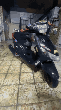 جيتي ار حديث للبيع نضيفة نضافة فوووول مكينة صوتها ناعم كلش وتشتغل نكرة سلف مامبدل بيها اي شيي مصارلها هواي من نازلة من الرمبة كلشي بلادي وشغال شراي تعال خاص سعرها جداً مناسب
