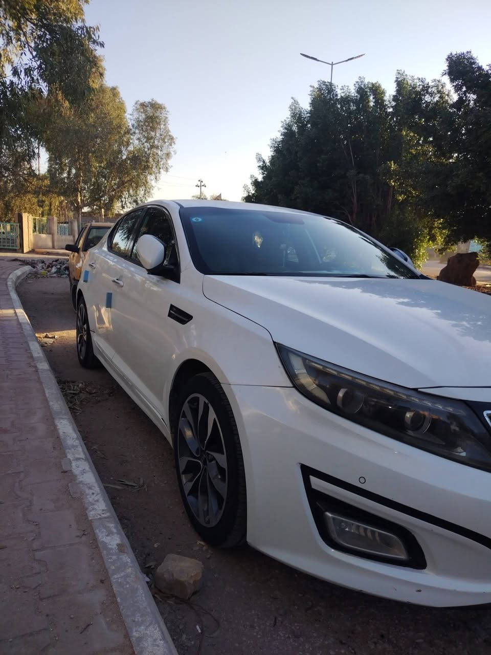 أوبتيما 2014 فول مواصفات بصمه خليجي 2400 رقم دولي بغداد سياره جاهزه كير محرك تبريد شرط
حساس امامي وخلفي
لد أمامي وخلفي
دركه حرف D
وضعيات قياده 3.سبورت. وايكو. ونورمن
 *********** مكانك السياره السماوه قضاء الخضر
