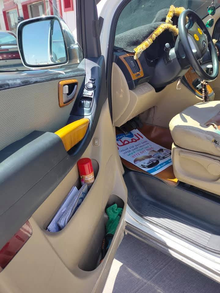 السلام عليكم ورحمة الله وبركاته
استاركس 2010 للبيع السعر 90 
مكفولة كفالة عامة تفحص وتاخذ  ***********
