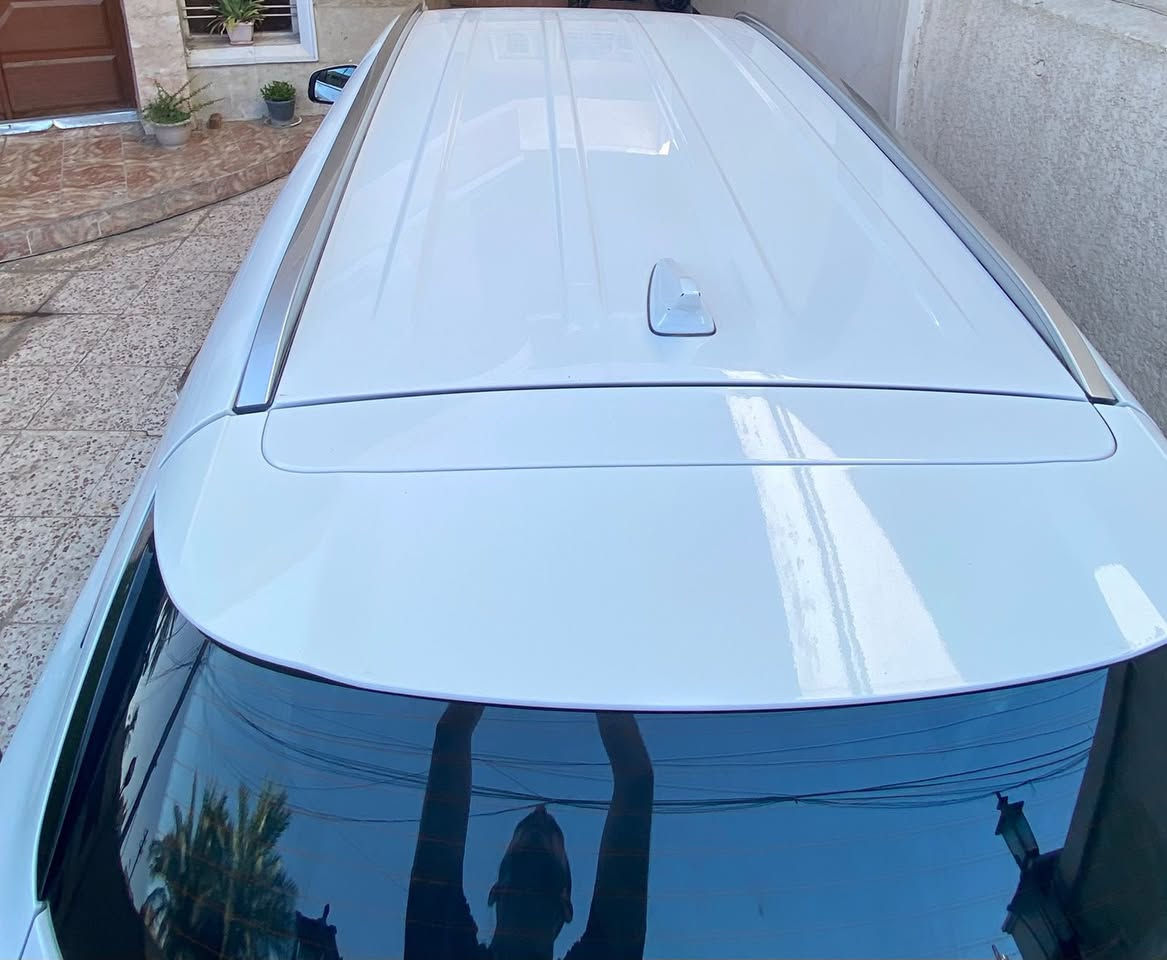 السلام عليكم 
للبيع فقط سورنتو 21 خليجي 7راكب لون ابيض رقم بغداد باسمي v6 مكفوله عدا باب السايق بيه تكحيل بكارت وموجوده بلصور ماشيه 74 
دشبول 7 الوان 
جلد ابيض 
تحكمات ستيرن 
ترحيب وشفط واشاير بلمري 
تشغيل عن بعد 
مكاني بغداد حي العدل 
للاستفسار ***********
رايده 280$
