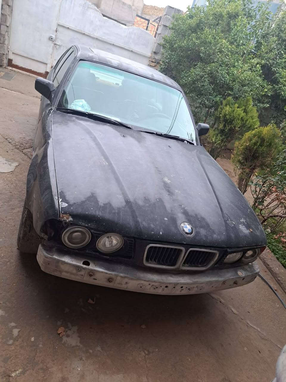 BM W
موديل 1992 رقم بغداد مشروع وطني سنويه ل ٢٨
سياره خير من الله
باسمي العنوان ديالى بعقوبه تقاطع القدس ***********
السعر ٣٥ وبيها مجال
