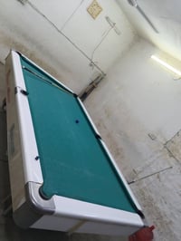 شباب ميز بليارد نضيف أخو جديد استخدام 3اشهر نضيف للبيع مكاني بغداد الع...