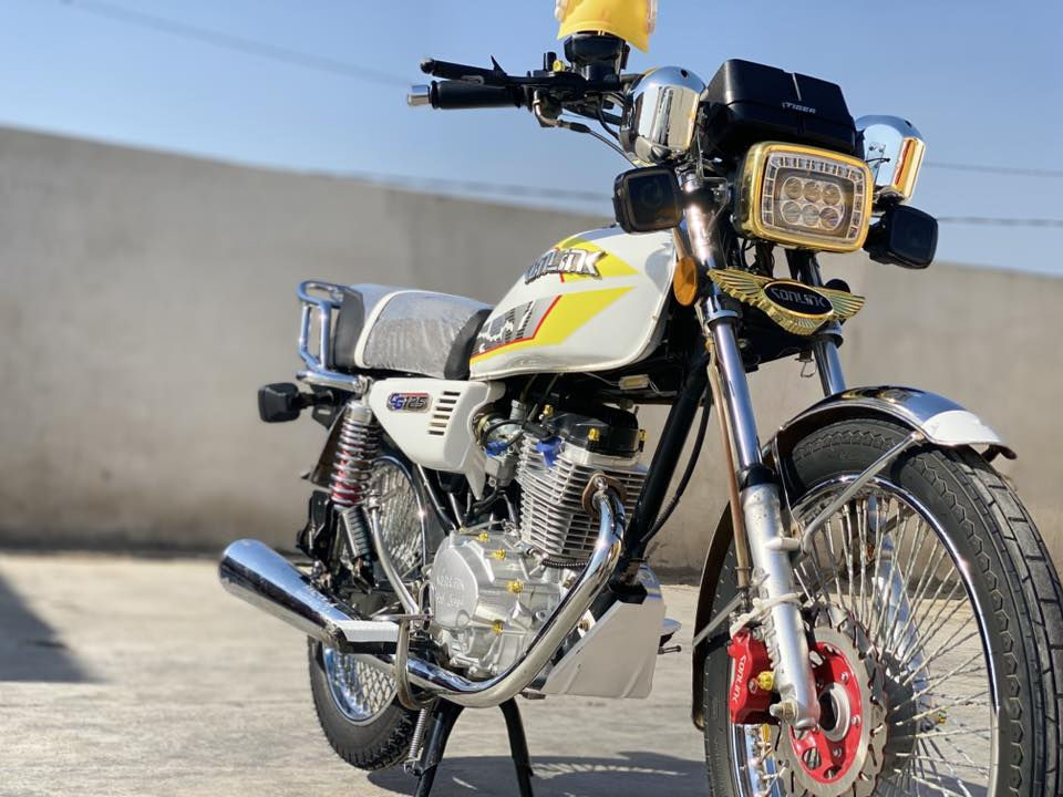 السلام عليكم تايكر موديل 2023 الدراجه حلوه ونضيفه جاهزه من كلشي سعرها 600 مكاني بابل السياحي  اتصل ***********
