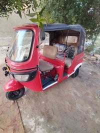 تكتك البيع تفيس تكتك حلوه ونضيفه   كهربياته كله شغاله تخم تاير جديد مك...