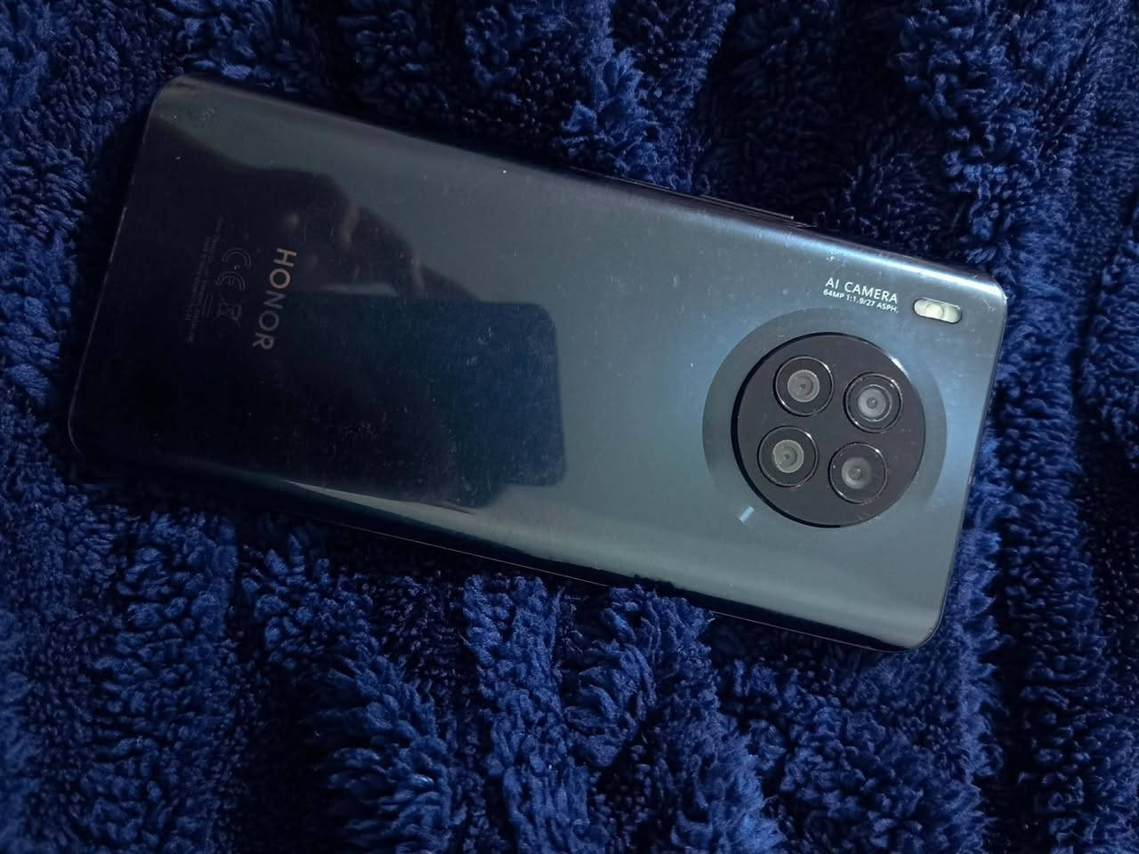 سلام عليكم
هونر 50 لايت 🖤
ذ128 رام 8 🖤
دبل سيمكرت 🖤

جهاز العاب بمعالج (سناب دراجون) 🖤
و تصوير فول 🖤

ببجي 60 فريم 🖤

الجهاز وضع شركه بس الشاشه بيها فطر مايبين بالاستعمال🖤

للمراوس شعندك نزل انطي فرق قليل 🖤

رمادي (الخمسه كيلو) 🖤


**إذا كنت صاحب هذا الإعلان وتريد حذفه لأي سبب، رجاءا أرسل رسالة إلى الدعم الفني**