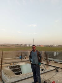 اني شاب من بغداد شتغل حداد متنقل وجوال وين مجان اجي ابواب شبابيج كرفان...