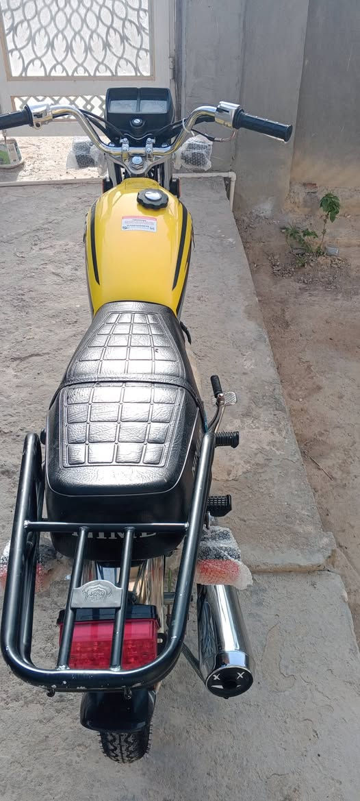 السلام عليكم دراجه نامه موديل 2025 اوراق دراجه كفاله عامه مابيه كل نقص بعده جديده مكان حله السعر 650 وبيه مجال رقمي ***********
