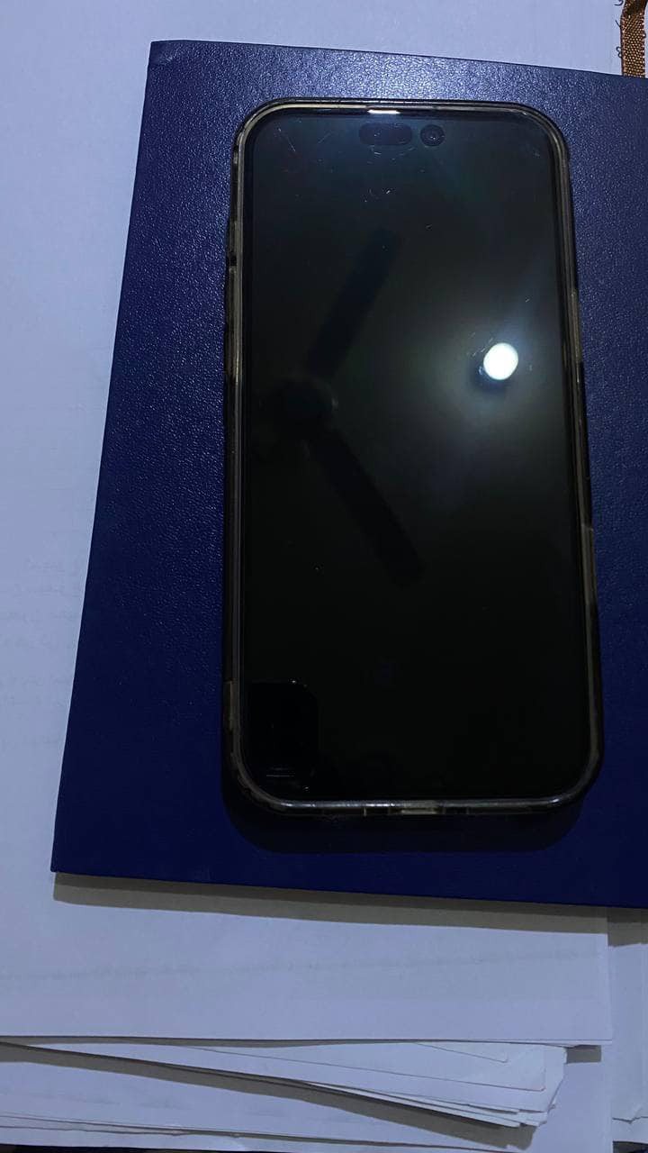 ايفون ١٦ بروماكس ABM جديد ١٠٠٪؜
مكاني واسط 
السعر ١،٤٥٠،٠٠٠
بطاريه ١٠٠   / ٥١ دورة 
هـ ***********
