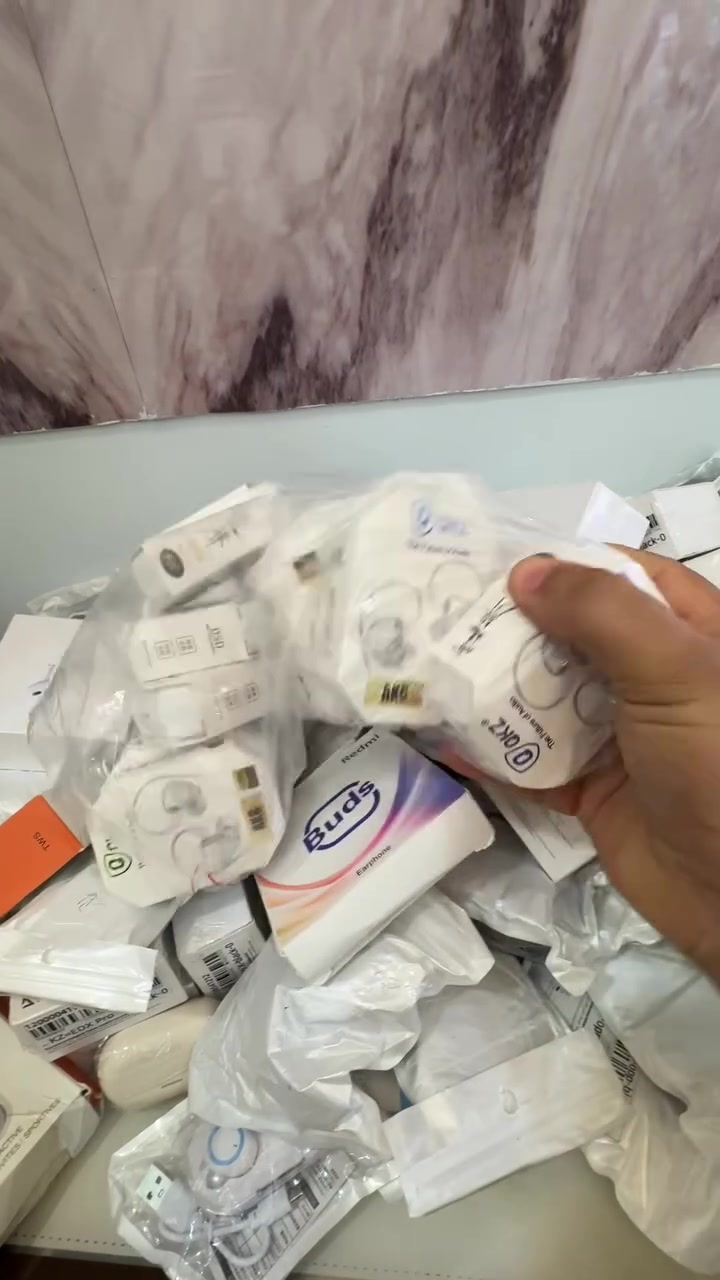 شلعه 135 اير بورد مختلف انواع متوفر توصيل


**إذا كنت صاحب هذا الإعلان وتريد حذفه لأي سبب، رجاءا أرسل رسالة إلى الدعم الفني**