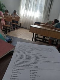 📖 لا تجعل صعوبة الدروس تقف بوجه نجاحك! نوفر تدريسًا خصوصيًا للمراحل ال...