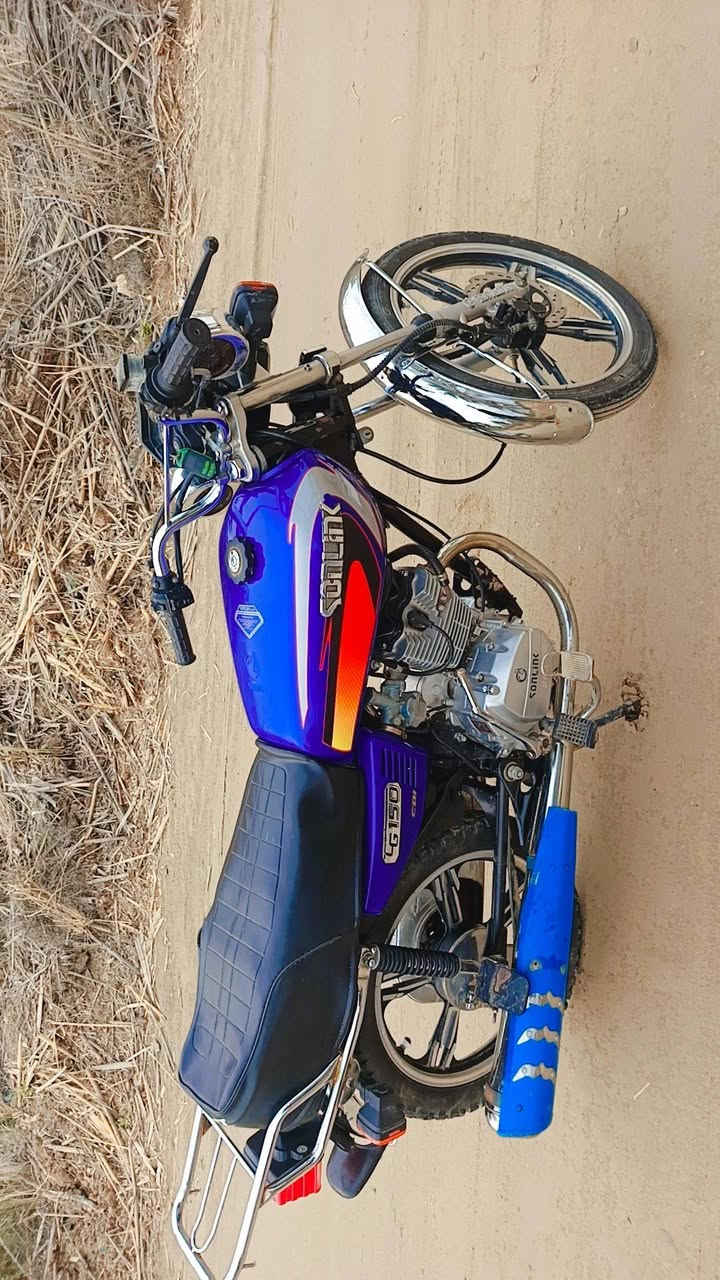 ماشاءالله +اسلام عليكم دراجه سولينك موديل2022 ادراجه مامفتوح + امبي ثري وياها ال دراجه نضيفه وخير من الله احلا من صور سعرها ٦٥٠ (((وبيها مجال قليللل)))متواجد   اتصال واتساب فقط *********** مكان بابل المسيب
