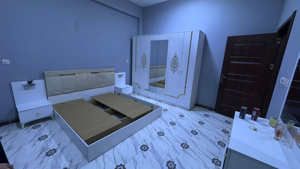 سلام عليكم عندي غراض البيع والله كلها جديده ‏‪***********‬‏ مكاني الرمادي
