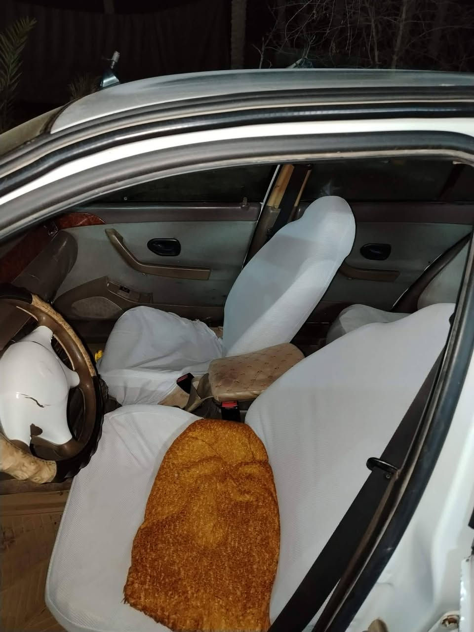 سمند مديل 2010 رقم انكليزي
سنويه بأسمي ل2030

مشروع وطني 

محرك كير حداديه جدد
بيها ضربه بالحوض
مكان الديوانيه /الشاميه 
***********
سعرها 36 بيها مجال
