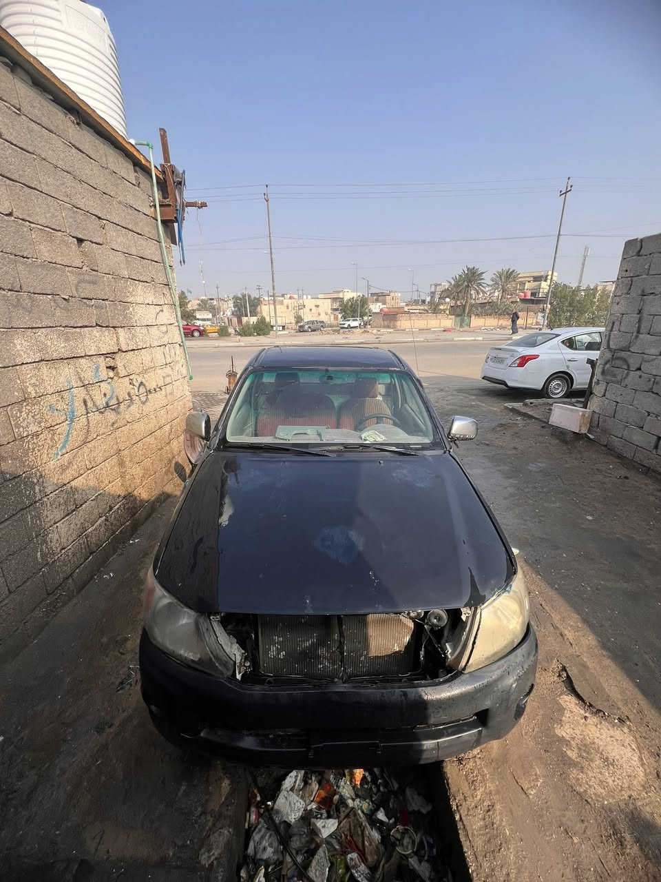 السلام عليك  سياره مال مزاد البيع سياره فلاونزه 2006سياره ارقامه على دوله سيارة مثل ما بصوره ريده با 70ورقه وبيه مجال الشراي  يتصل اهنا وخادم مكاني البصرة ***********
